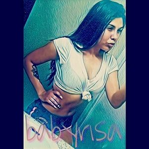 Meet your Posher, Marisa